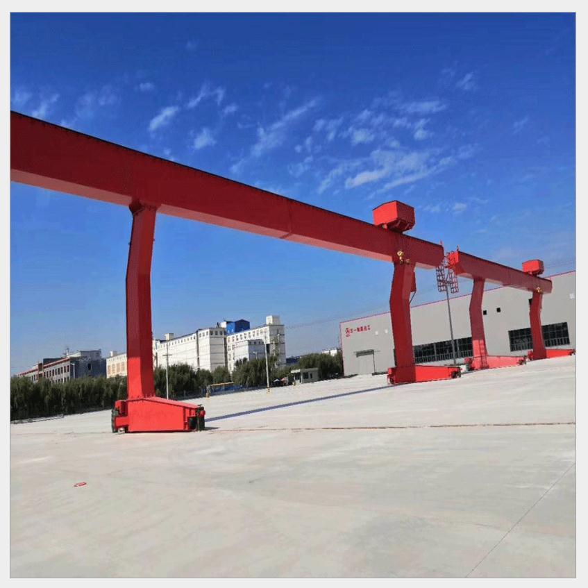 L型偏掛龍門(mén)吊的適用場(chǎng)景是什么？它在哪些行業(yè)或領(lǐng)域中得到廣泛應(yīng)用？